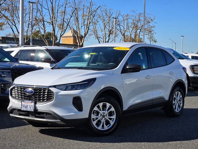 Certified 2025 Ford Escape Active image 8