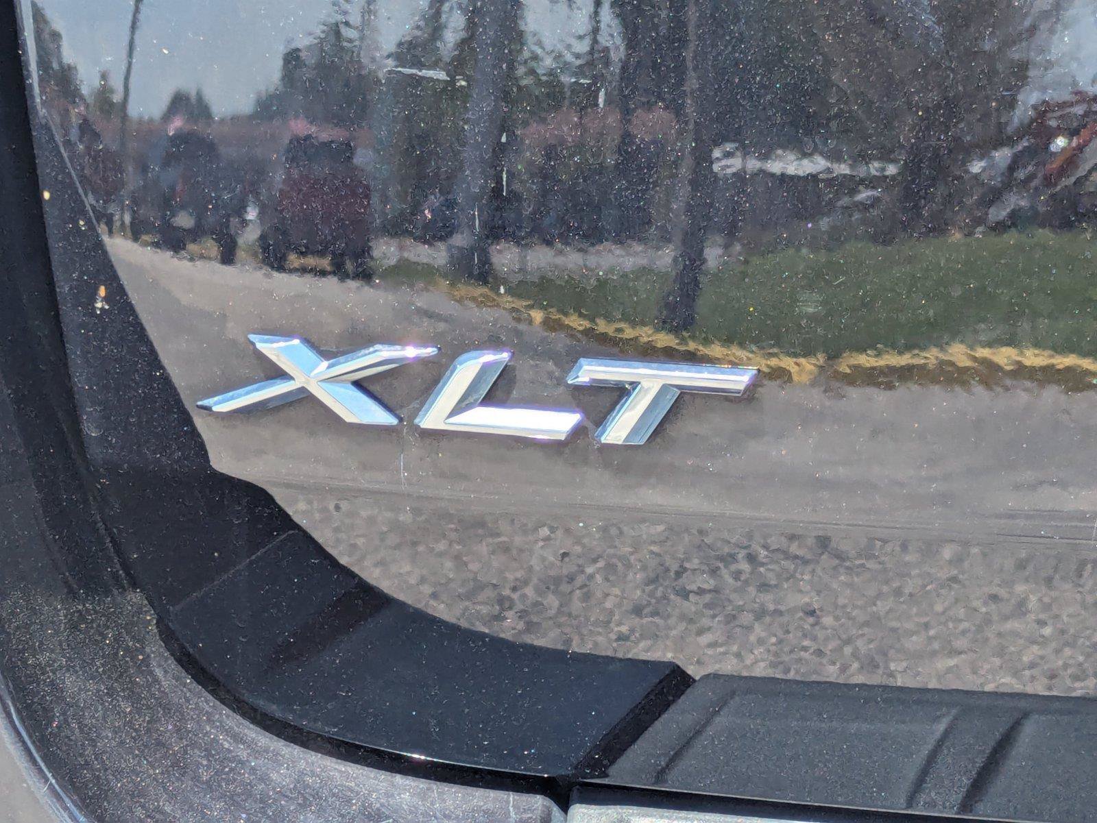 Certified 2023 Ford Explorer XLT w/ Equipment Group 202A AWD/4WD image 8