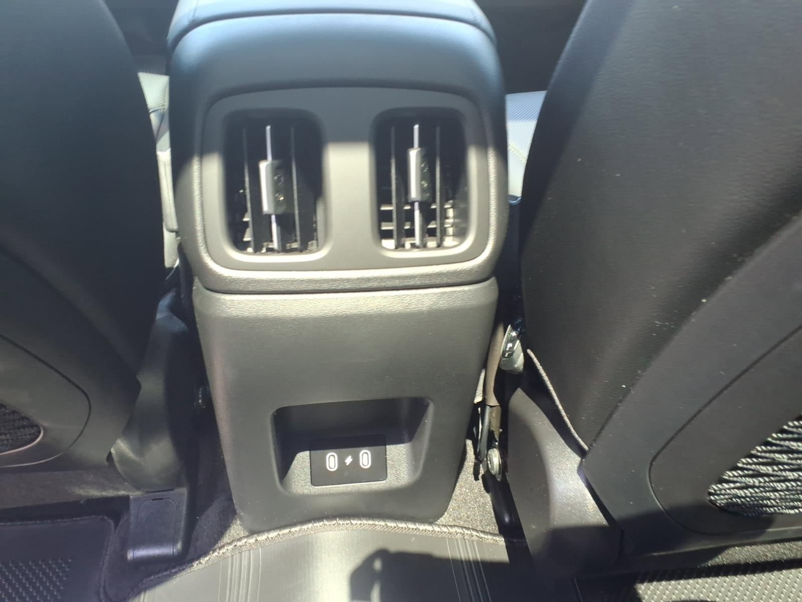 Used 2025 Hyundai Tucson Limited AWD/4WD image 18