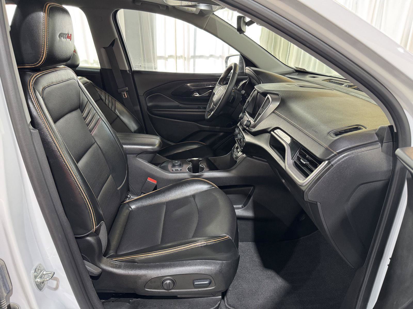 Used 2023 GMC Terrain AT4 w/ Infotainment Package II AWD/4WD image 23