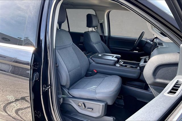 Certified 2025 Ford Expedition Max Active RWD image 7