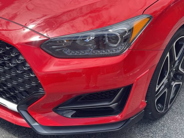 Used 2022 Hyundai Veloster N FWD image 11