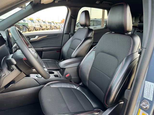 Certified 2024 Ford Escape ST-Line w/ Tech Pack #1 image 14