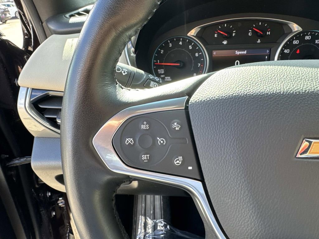 Used 2022 Chevrolet Traverse LT image 21