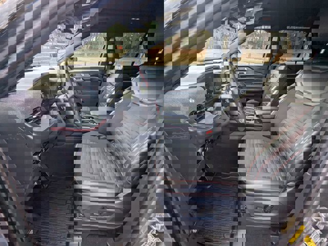 Certified 2025 Ford Explorer ST-Line w/ Premium Package image 17