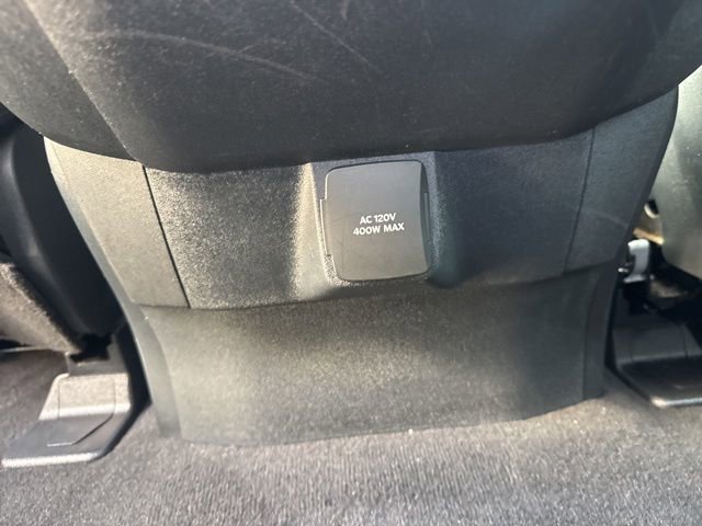 Certified 2025 Ford Expedition Platinum image 37