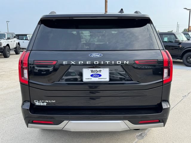 Certified 2025 Ford Expedition Platinum w/ Driver's Package AWD/4WD image 9