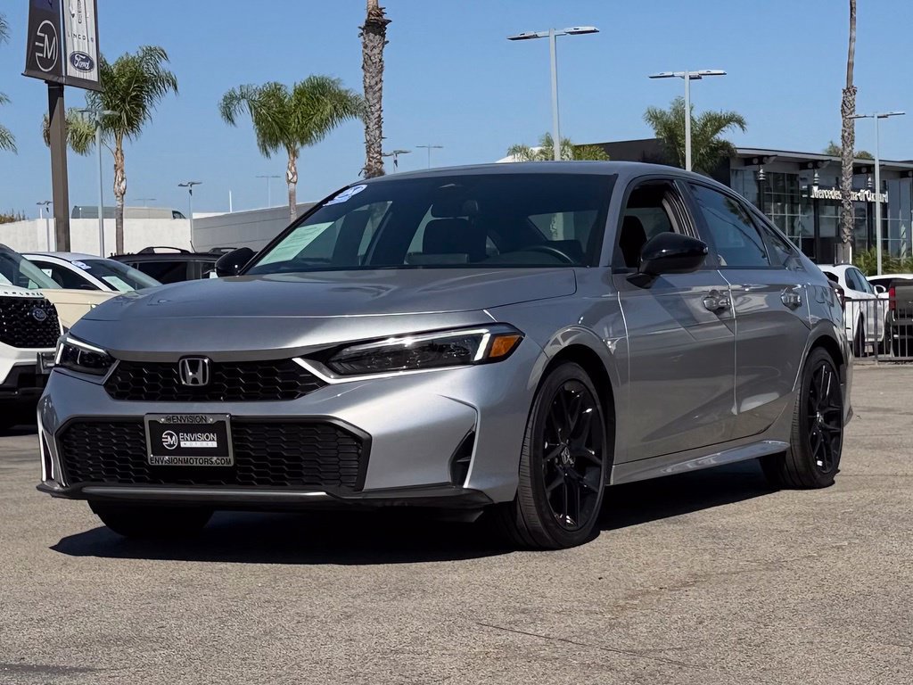 Used 2025 Honda Civic Sport image 4