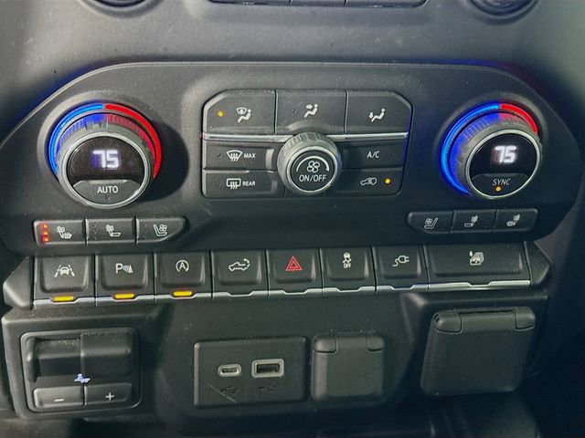 Used 2019 Chevrolet Silverado 1500 High Country image 19