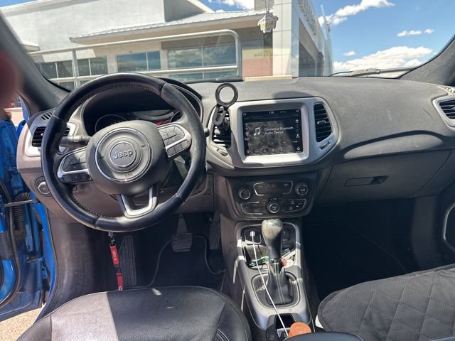 Used 2021 Jeep Compass Latitude FWD image 9