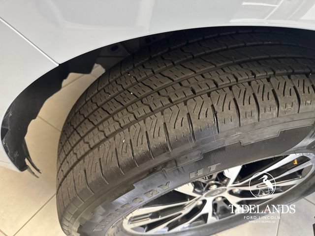 Certified 2025 Ford Expedition Platinum AWD/4WD image 31