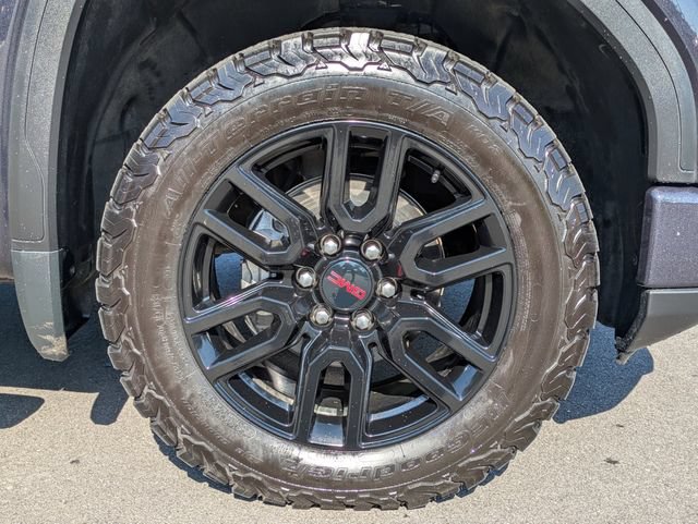 Used 2023 GMC Sierra 1500 Elevation w/ Elevation Premium Package AWD/4WD image 11