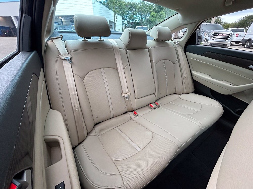 Used 2018 Hyundai Sonata Limited w/ Cargo Package FWD image 27