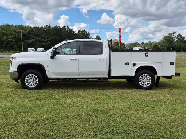 Used 2022 Chevrolet Silverado 3500 LT w/ Convenience Package AWD/4WD image 5