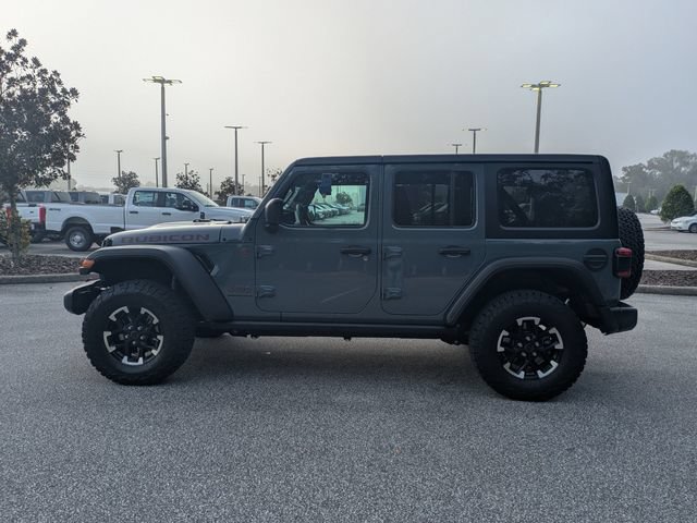 Used 2024 Jeep Wrangler Unlimited Rubicon w/ Technology Group AWD/4WD image 7