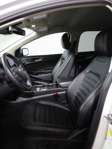 Certified 2024 Ford Edge SEL w/ Convenience Package AWD/4WD image 9