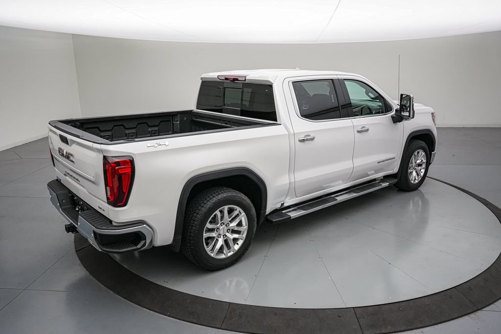 Used 2021 GMC Sierra 1500 SLT w/ SLT Premium Plus Package AWD/4WD image 4