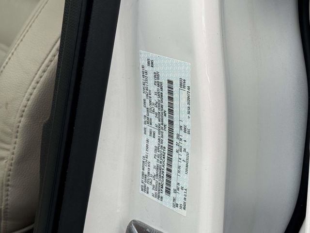 Certified 2024 Ford Escape ST-Line w/ Equipment Group 301A image 30