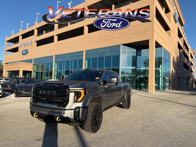 Used 2024 GMC Sierra 2500 AT4 w/ AT4 Premium Plus Package