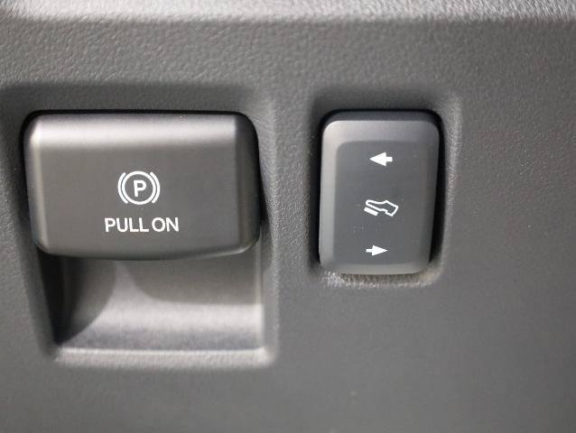 Certified 2023 Ford Expedition Max Limited AWD/4WD image 30