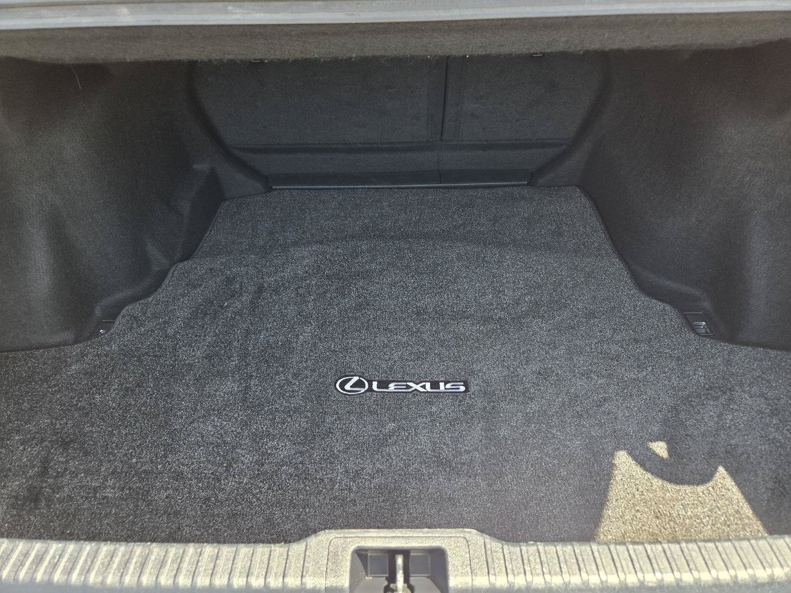 Used 2022 Lexus IS 350 F Sport w/ Dynamic Handling Package RWD image 32