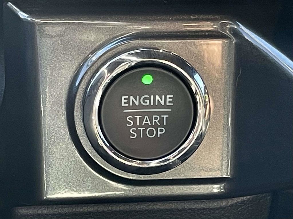 Certified 2023 Ford F150 XLT w/ Equipment Group 302A High image 26