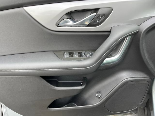 Used 2024 Chevrolet Blazer LT w/ Midnight/Sport Edition FWD image 21