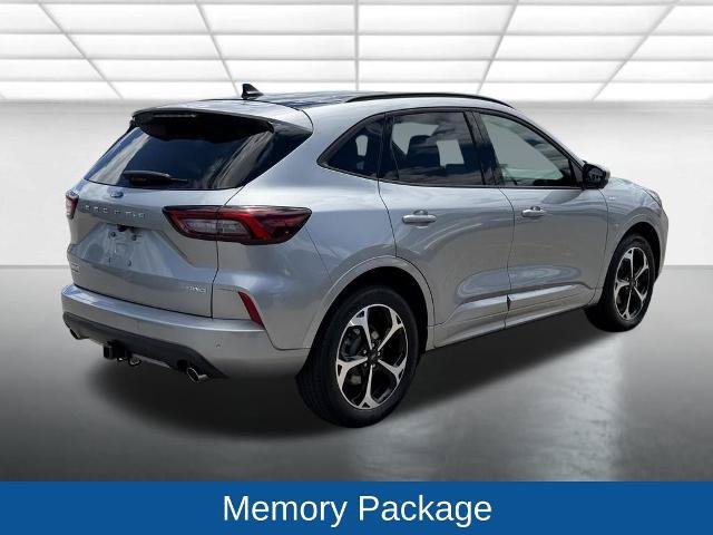 Certified 2023 Ford Escape ST-Line Select w/ Tech Pack #2 AWD/4WD image 13