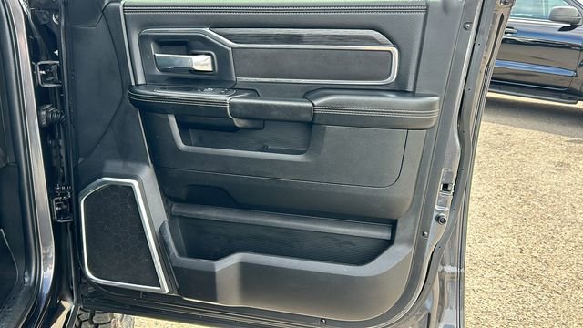 Used 2023 RAM 2500 Laramie w/ Night Edition AWD/4WD image 10