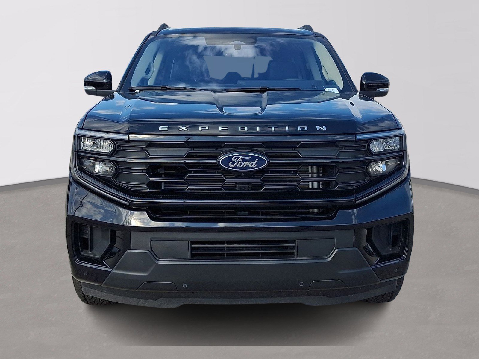 Certified 2025 Ford Expedition Active AWD/4WD image 2