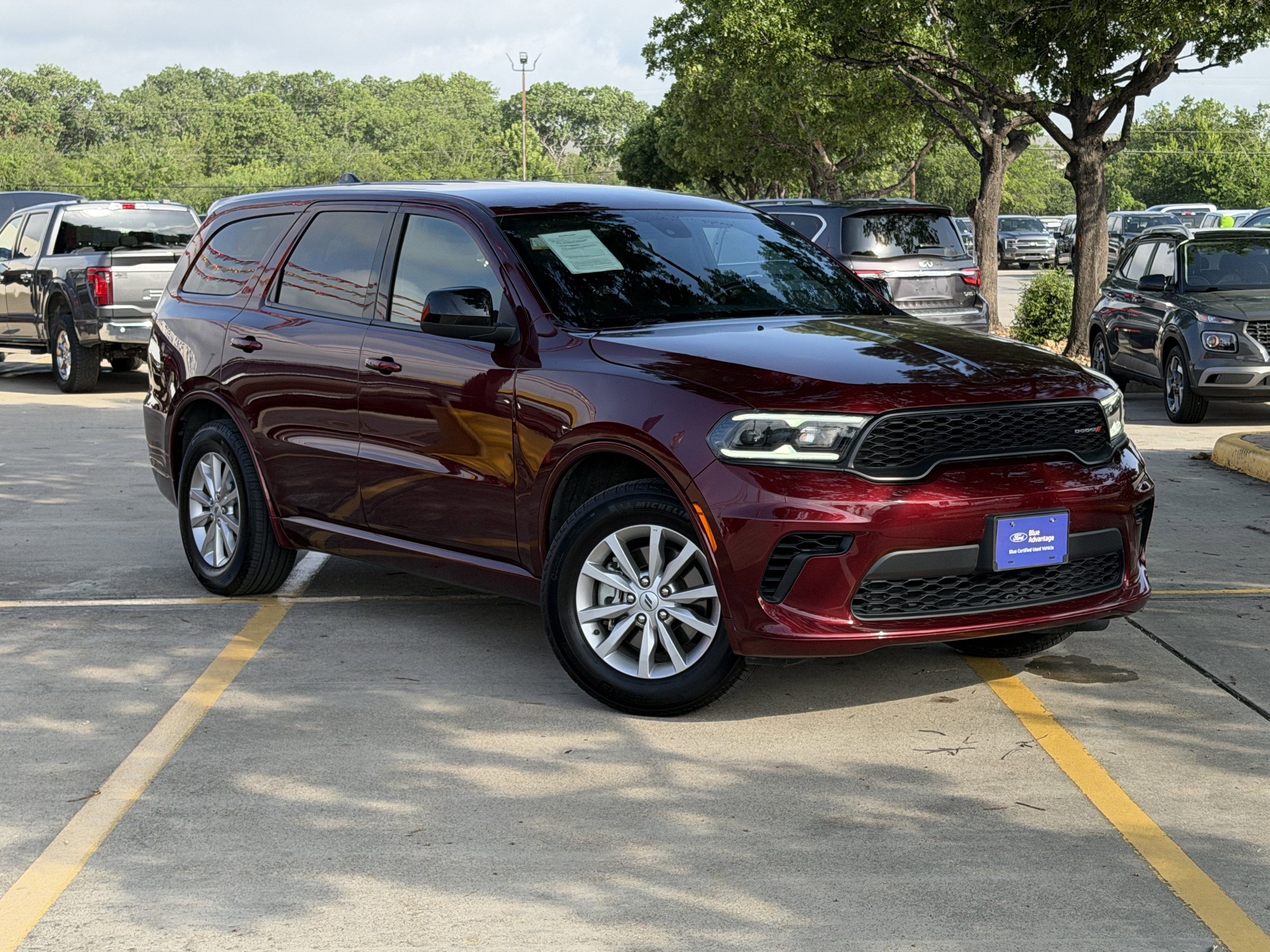 Used 2025 Dodge Durango GT RWD image 1