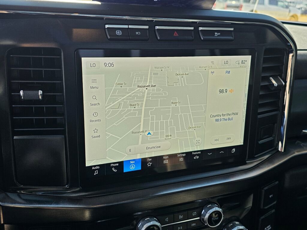 Certified 2023 Ford F450 Lariat w/ Camper Package image 26