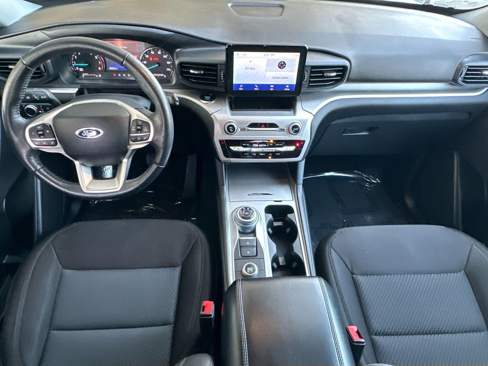 Certified 2022 Ford Explorer XLT w/ Class IV Trailer Tow Package image 14