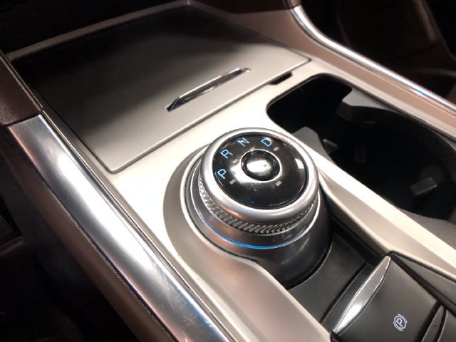 Certified 2022 Ford Explorer King Ranch w/ Premium Technology Package AWD/4WD image 19