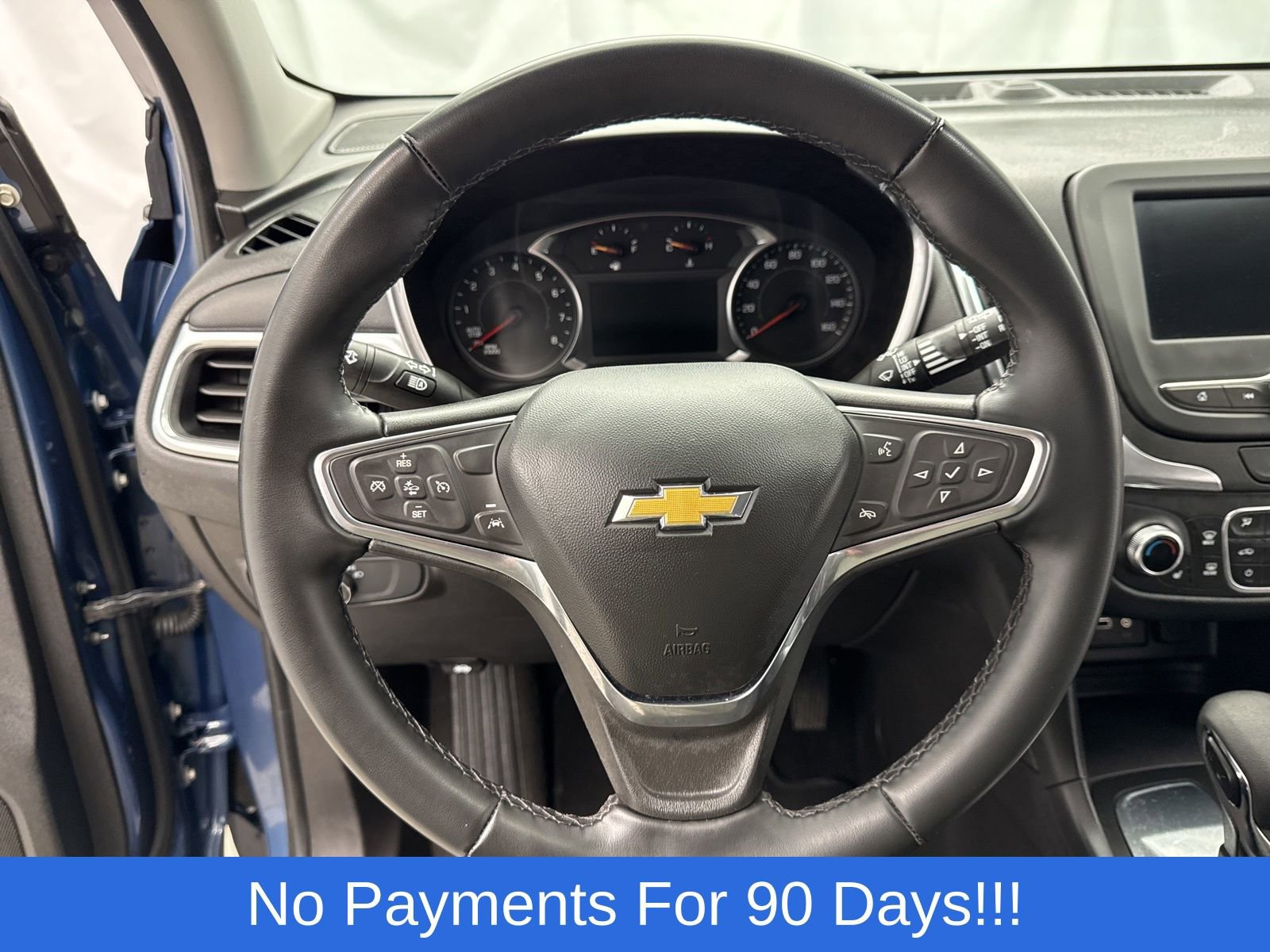 Used 2024 Chevrolet Equinox LT FWD image 16