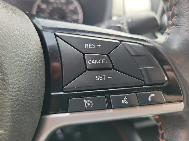 Used 2023 Nissan Altima 2.5 SR FWD image 16