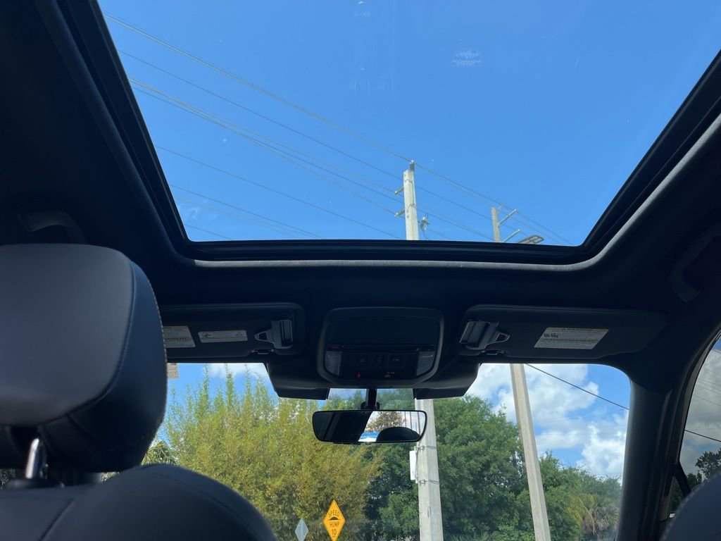 Used 2024 Subaru Forester Wilderness w/ Wilderness Package AWD/4WD image 16