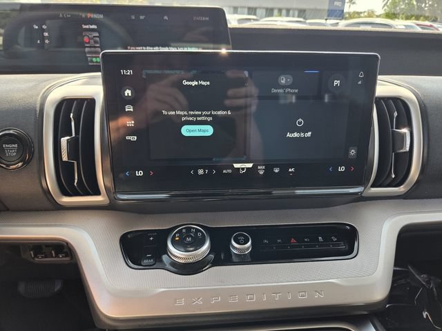 Certified 2025 Ford Expedition Active AWD/4WD image 25