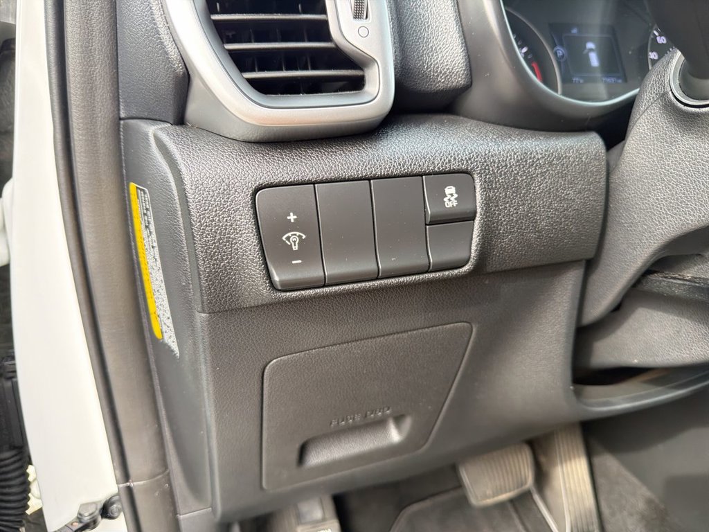 Used 2019 Kia Sportage LX FWD image 18