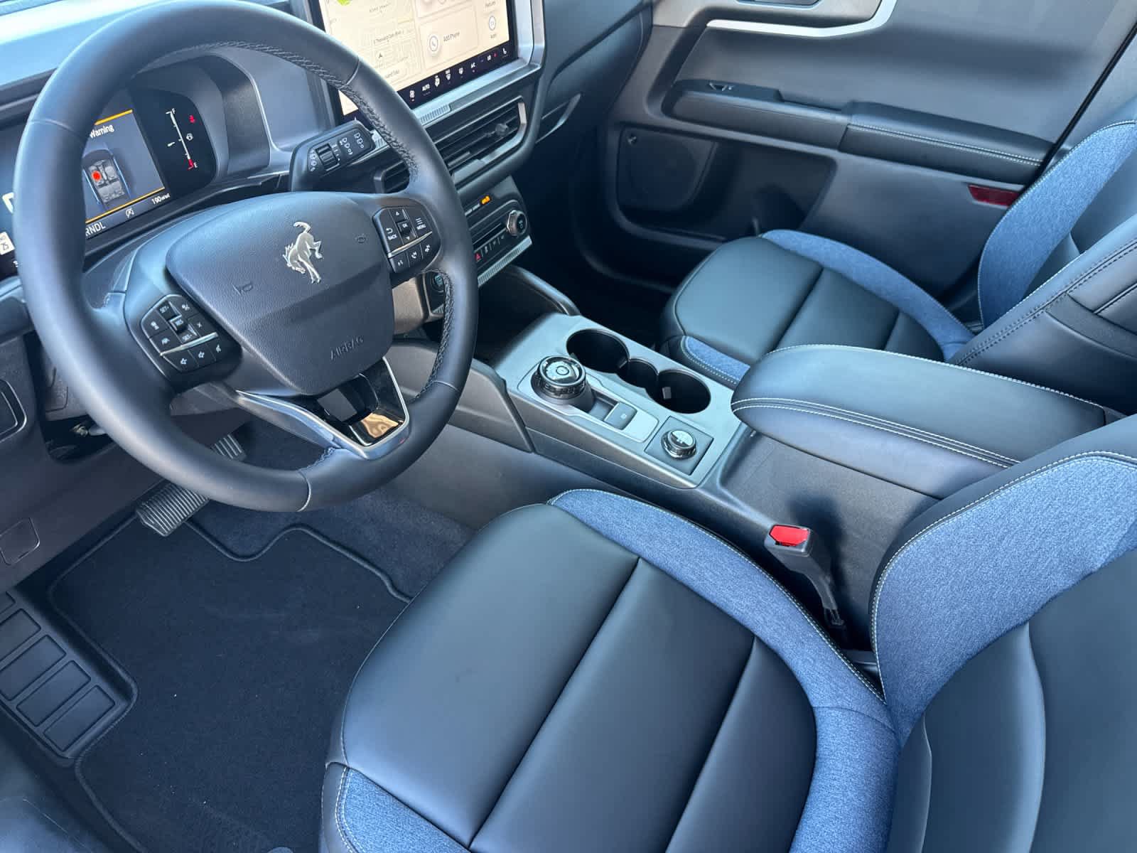 Certified 2026 Ford Bronco Sport Outer Banks w/ Outer Banks Tech Package+ AWD/4WD image 11
