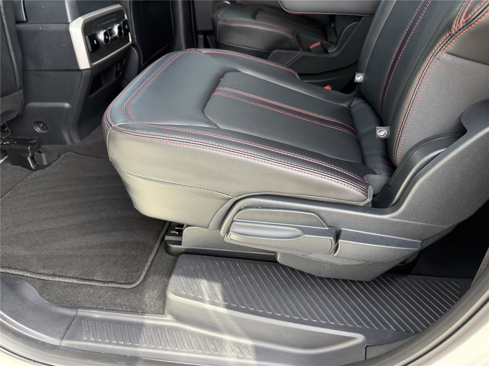 Certified 2024 Ford Expedition Max Limited image 16