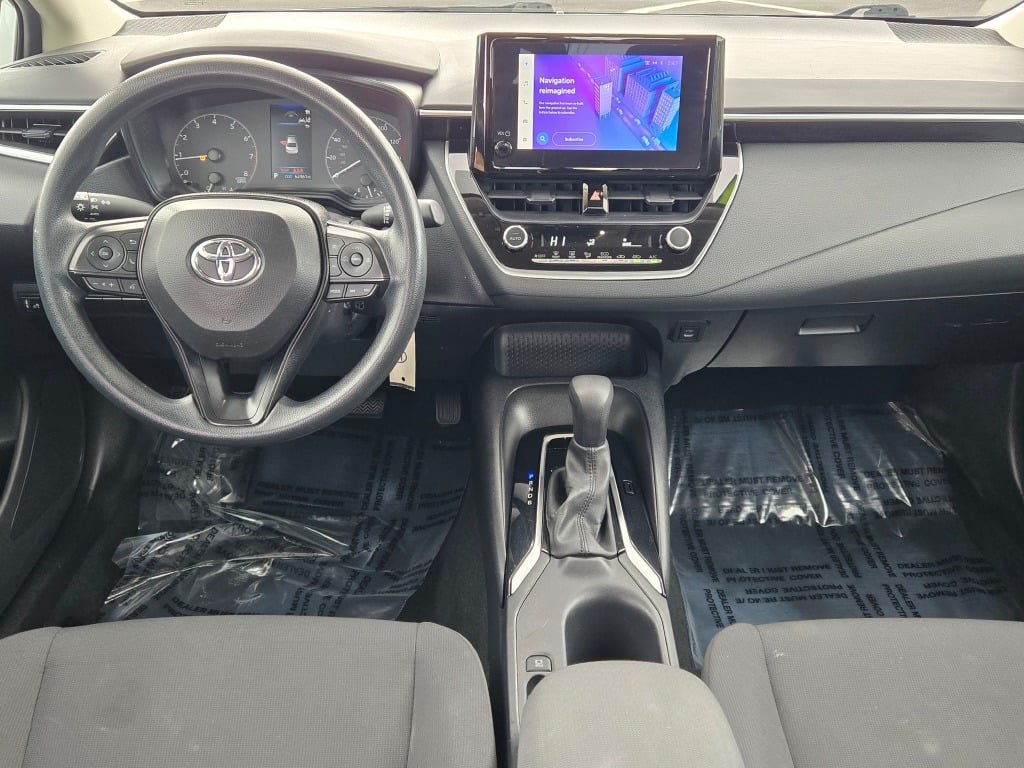 Used 2024 Toyota Corolla LE FWD image 14