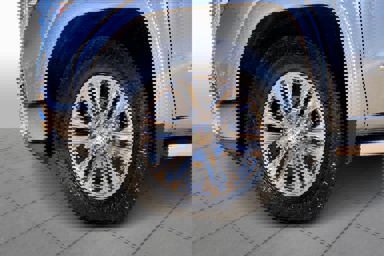 Used 2023 GMC Sierra 1500 Denali w/ Technology Package image 12