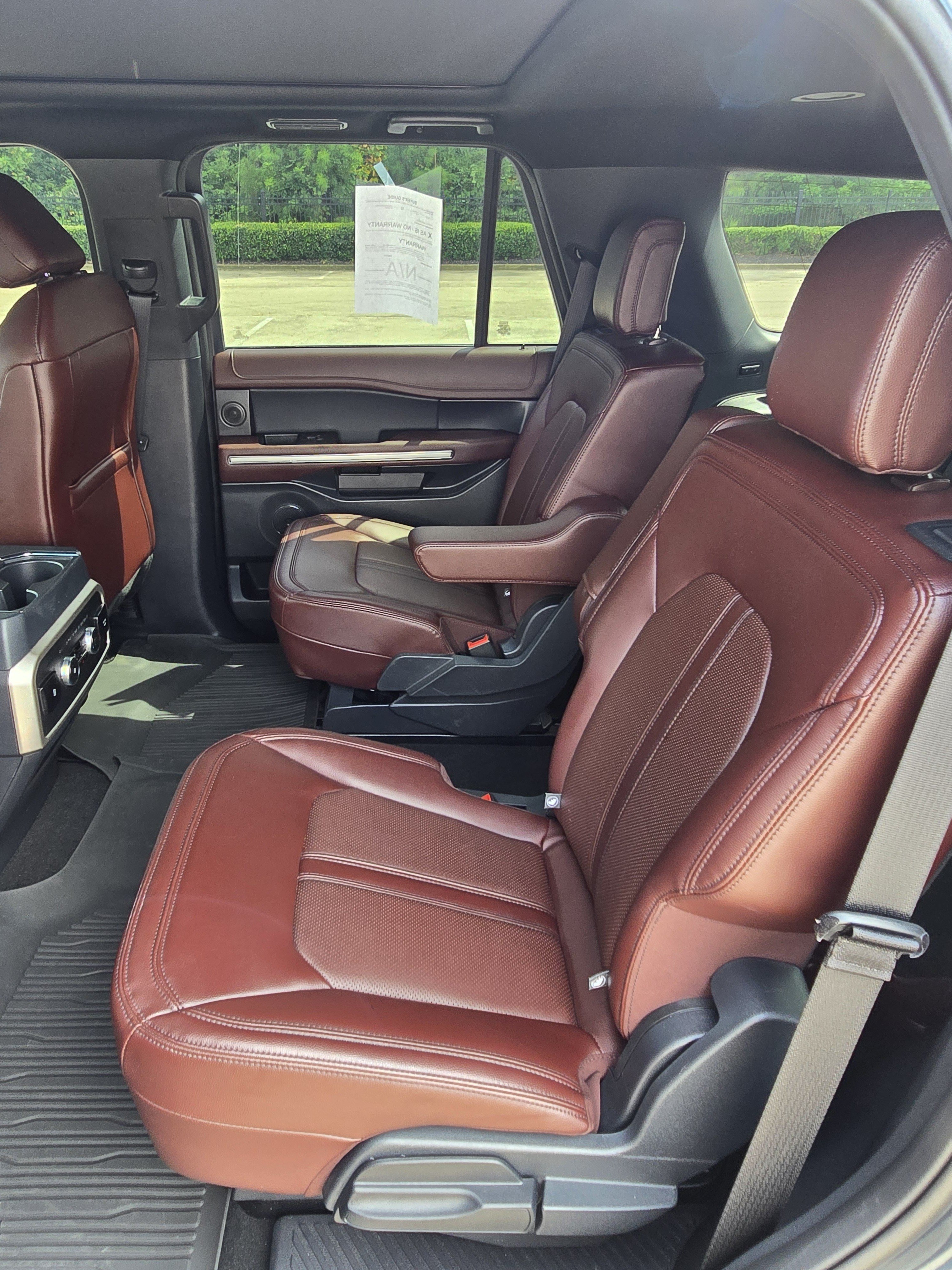 Certified 2024 Ford Expedition Limited w/ Excursion Package AWD/4WD image 15