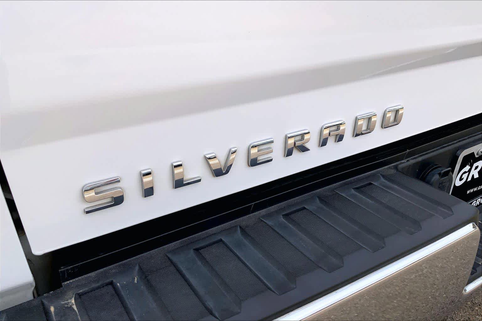 Used 2018 Chevrolet Silverado 1500 LT w/ Texas Edition RWD image 31