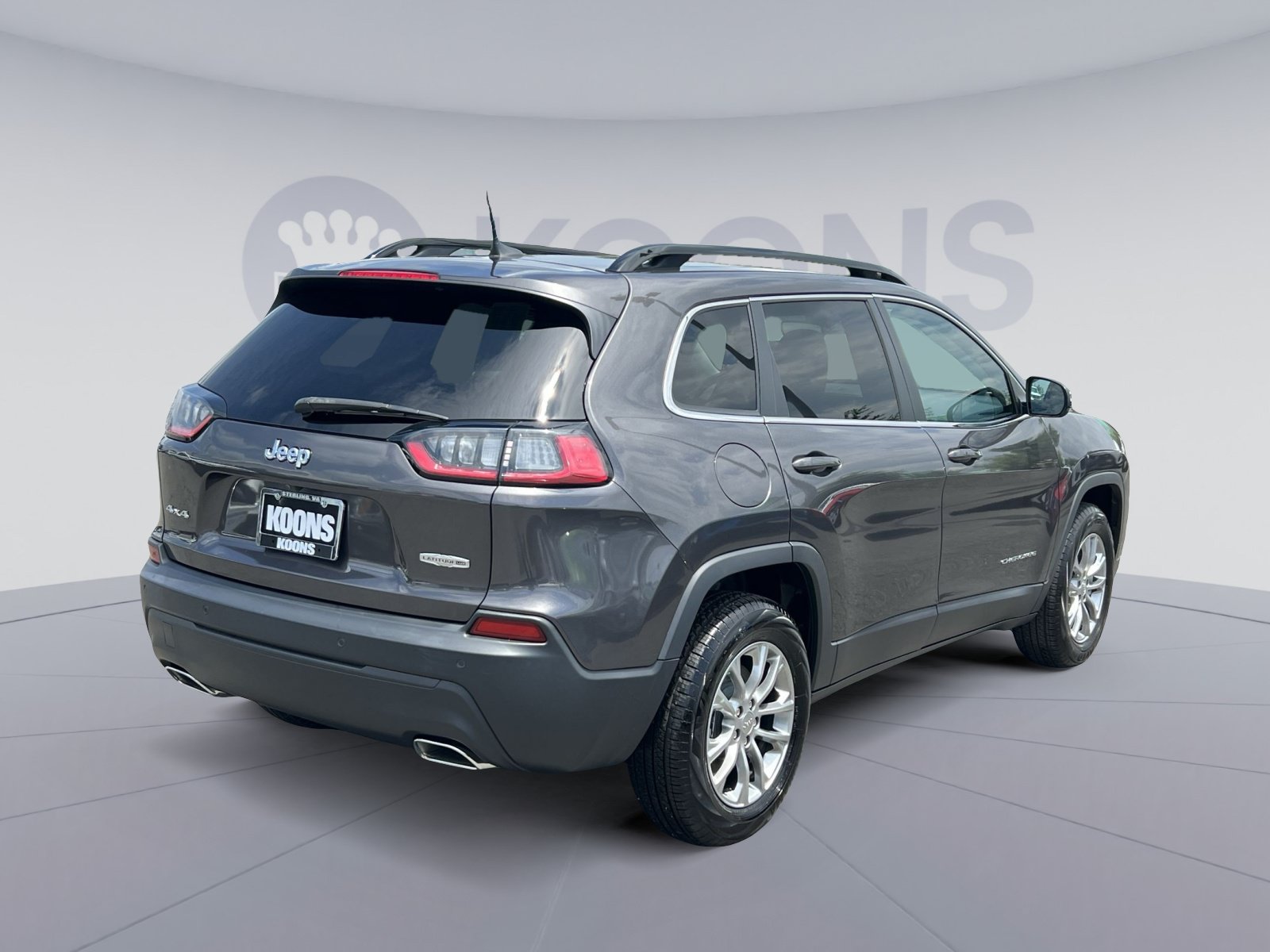 Used 2022 Jeep Cherokee Latitude Lux w/ Sun & Sound Group AWD/4WD image 16