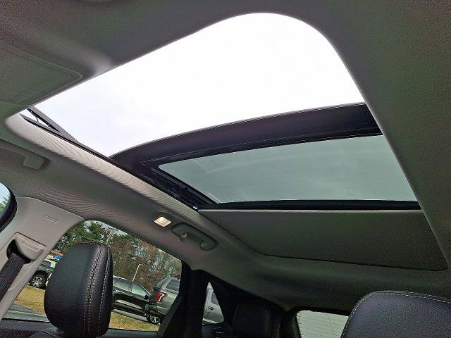 Certified 2021 Ford Escape Titanium w/ Titanium Elite Package image 15