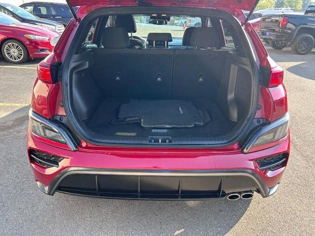 Used 2022 Hyundai Kona N Line w/ Tech Package image 7