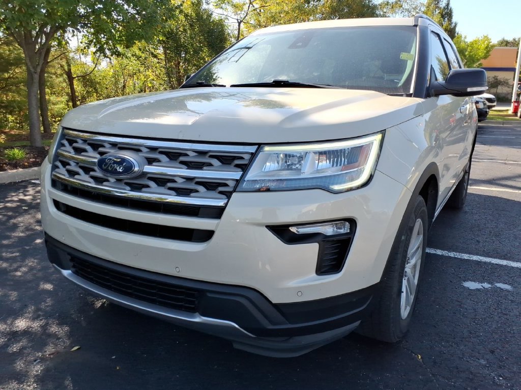 Certified 2018 Ford Explorer XLT w/ Equipment Group 202A