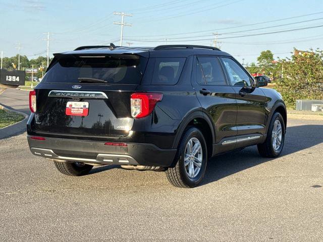 Certified 2024 Ford Explorer XLT w/ Equipment Group 202A AWD/4WD image 5
